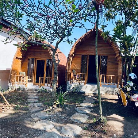 Dikaloha Surfschool And Stay Airsatang Eksteriør bilde