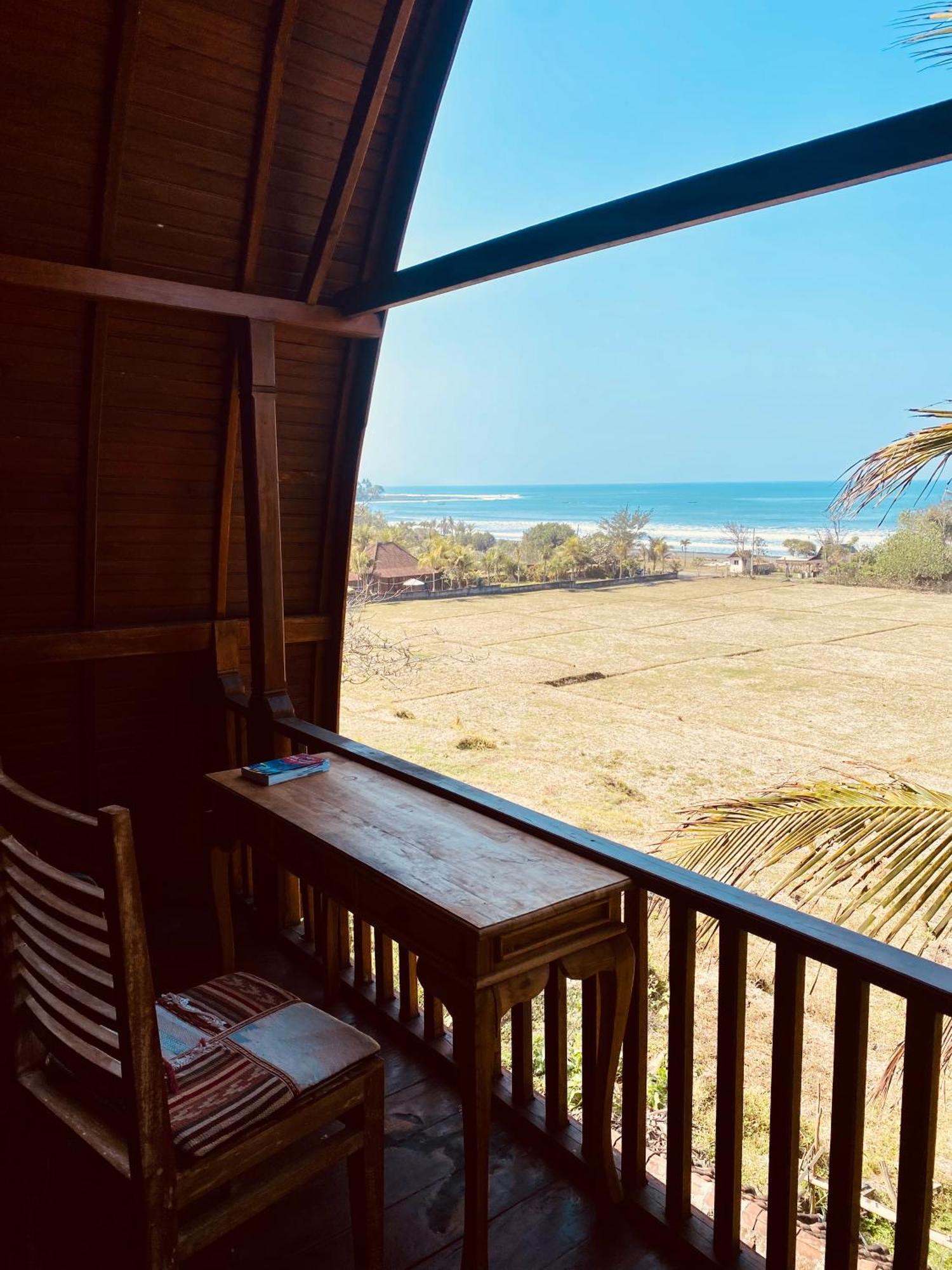 Dikaloha Surfschool And Stay Airsatang Eksteriør bilde
